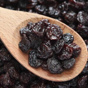 Image of Nutrient-Rich Raisins: Nature's Sweetness Packed with Benefits for Weight Loss